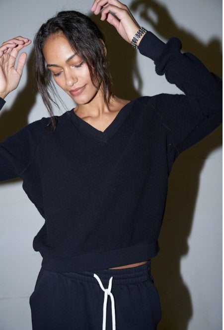 Reverse fleece v neck sweatshirt, Black