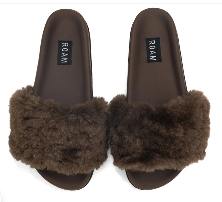 ROAM -  Luxury Cloud Faux Shearling SLider, Coco